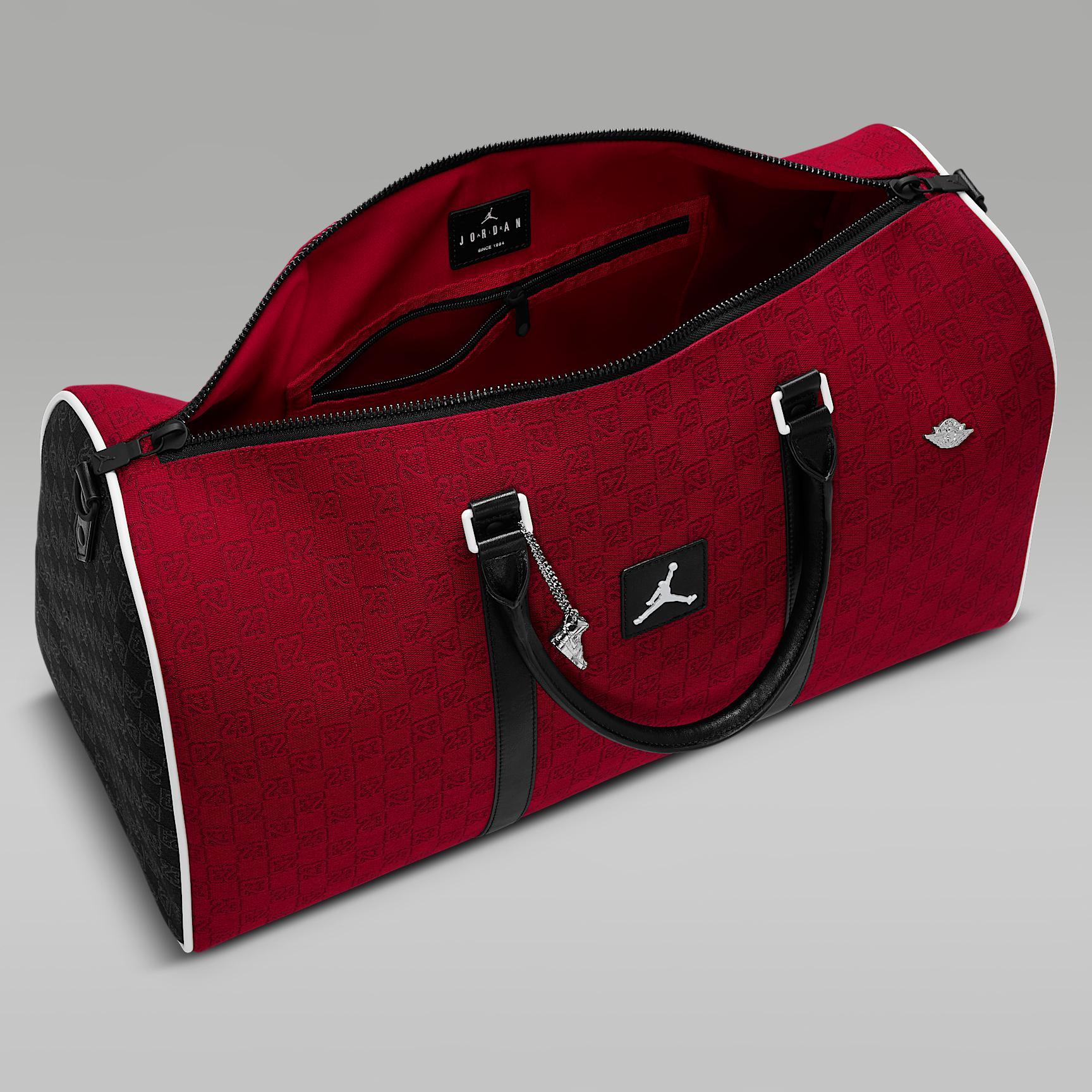 Jordan Monogram Duffle Bag (40L) Product Image