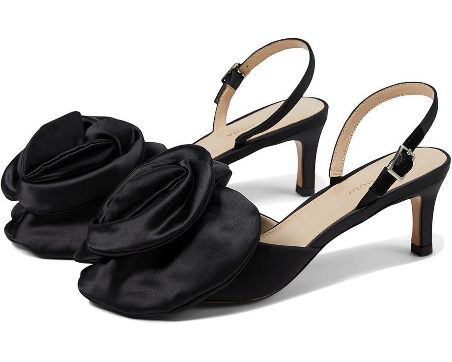 Women's Pelle Moda Uzma Sandal Product Image
