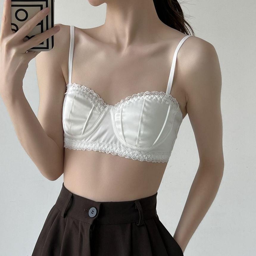 Plain Lace Trimmed Bra Product Image