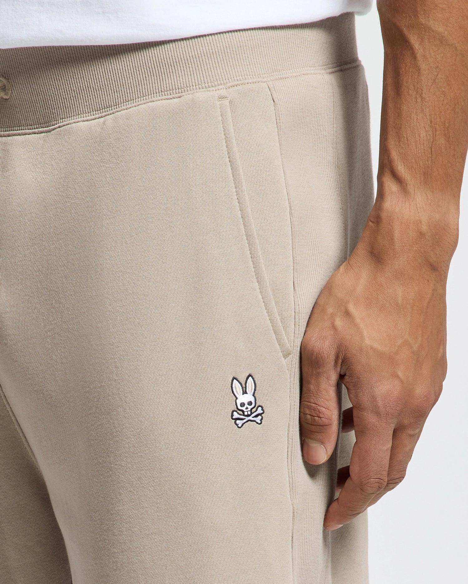 MENS LEVY ESSENTIAL FLEECE SWEATPANT - B6P721D200 Product Image