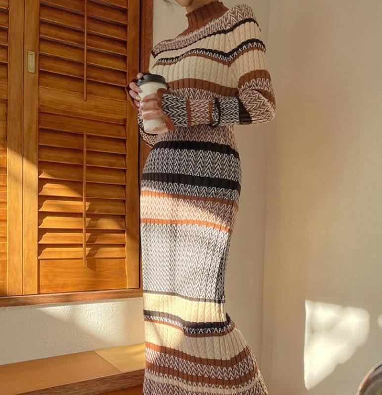 Long-Sleeve Striped Knit Midi Sheath Dress Product Image