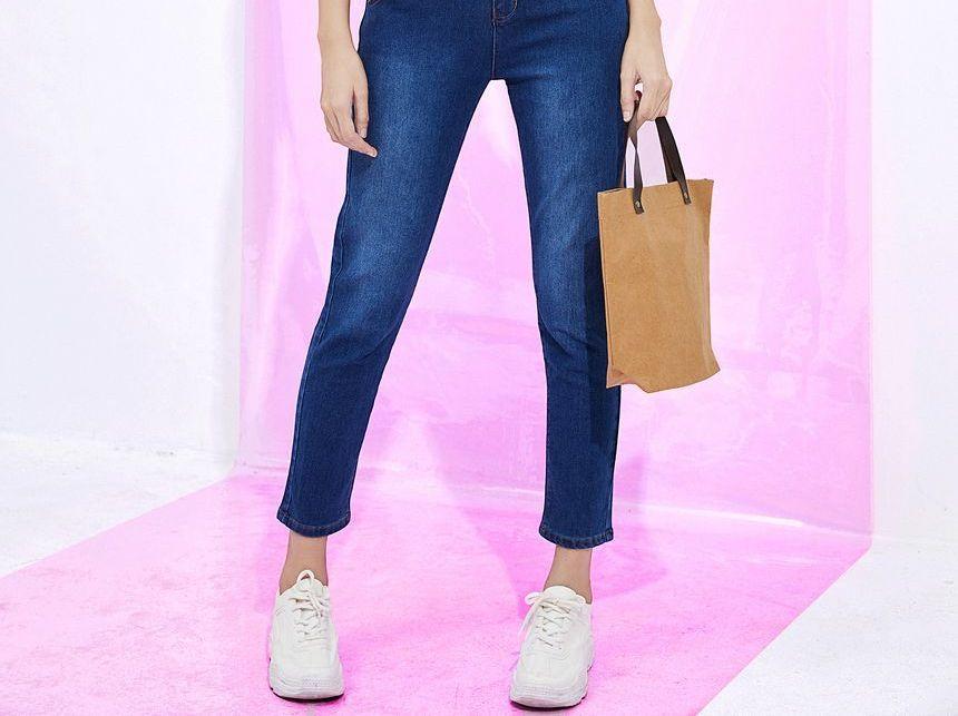 Washed Crop Skinny Jeans Product Image