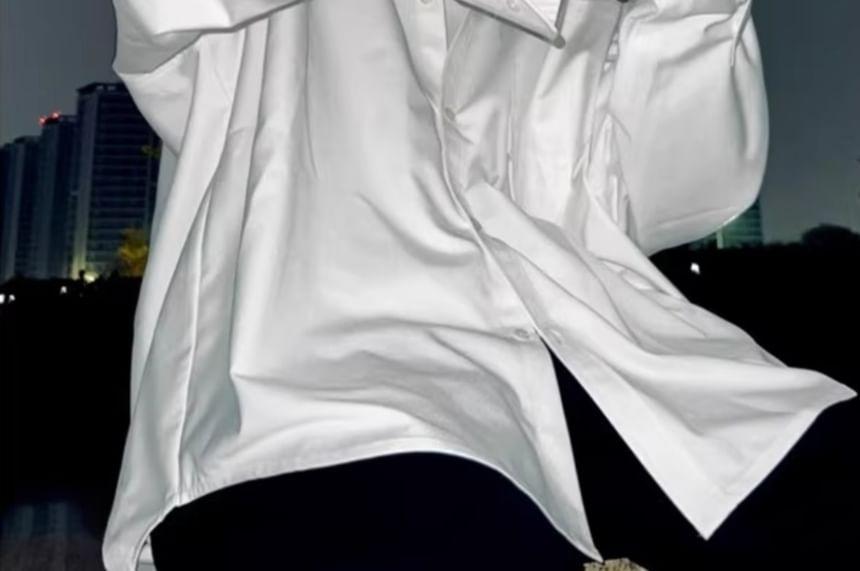 Long-Sleeve Button-Up Plain Shirt Product Image