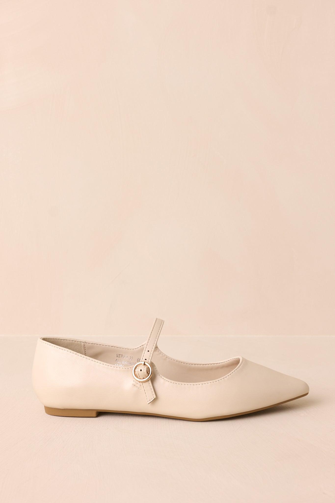 Frostveil Mantle Ivory Pointed-Toe Flats Product Image
