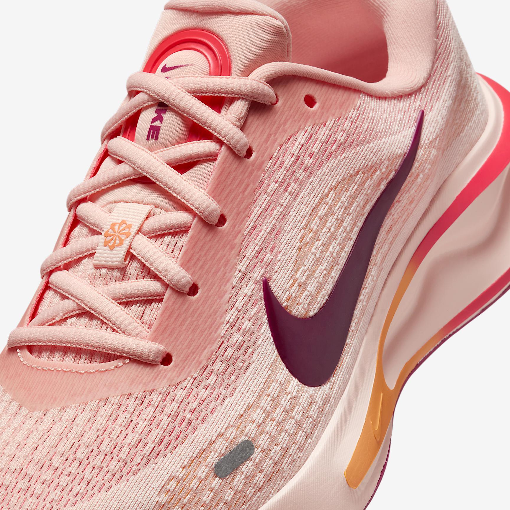 Nike Journey Run Women's Road Running Shoes Product Image