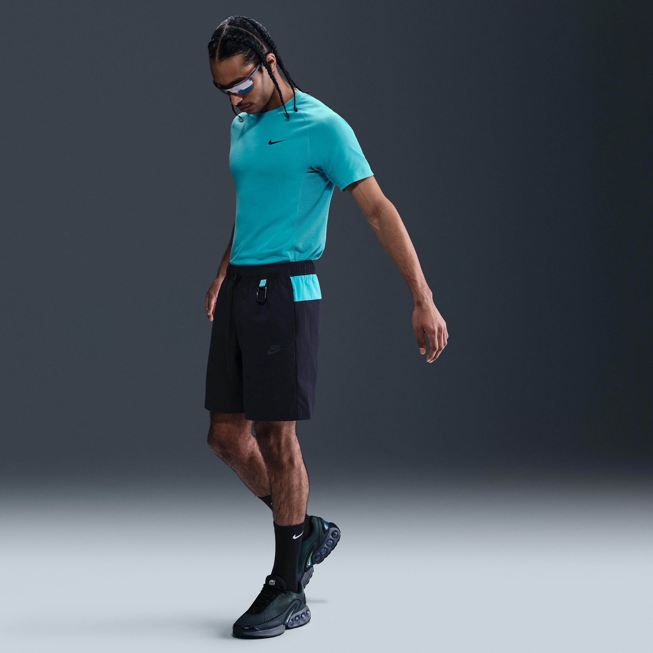 Nike Men's Tech Woven Shorts Product Image