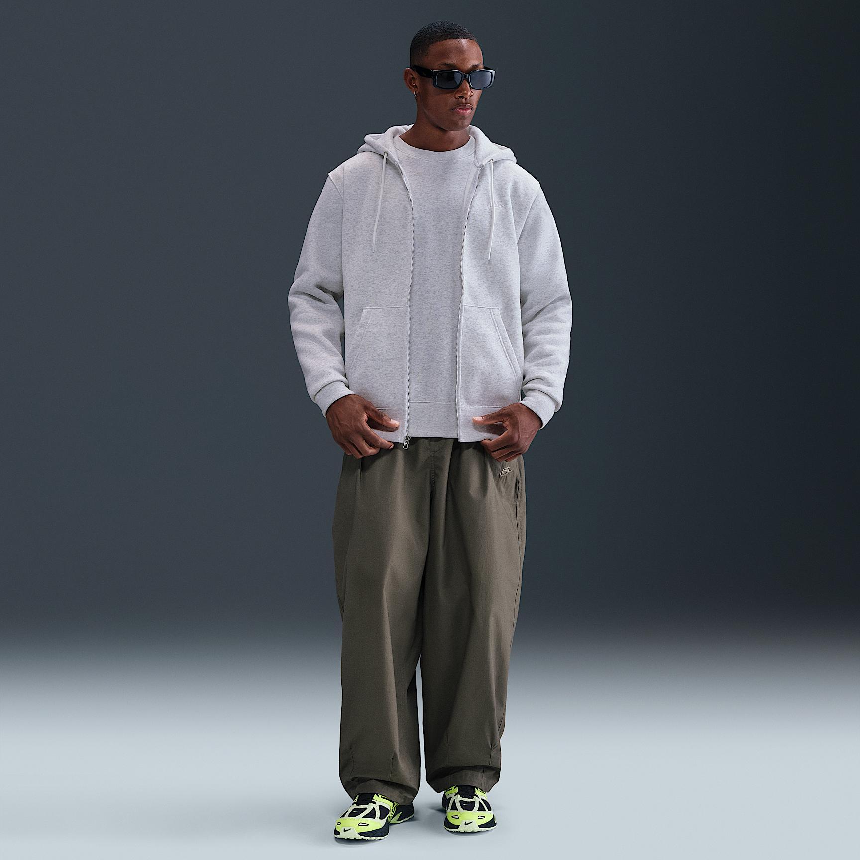 Nike Men's Club Full-Zip Fleece Hoodie Product Image