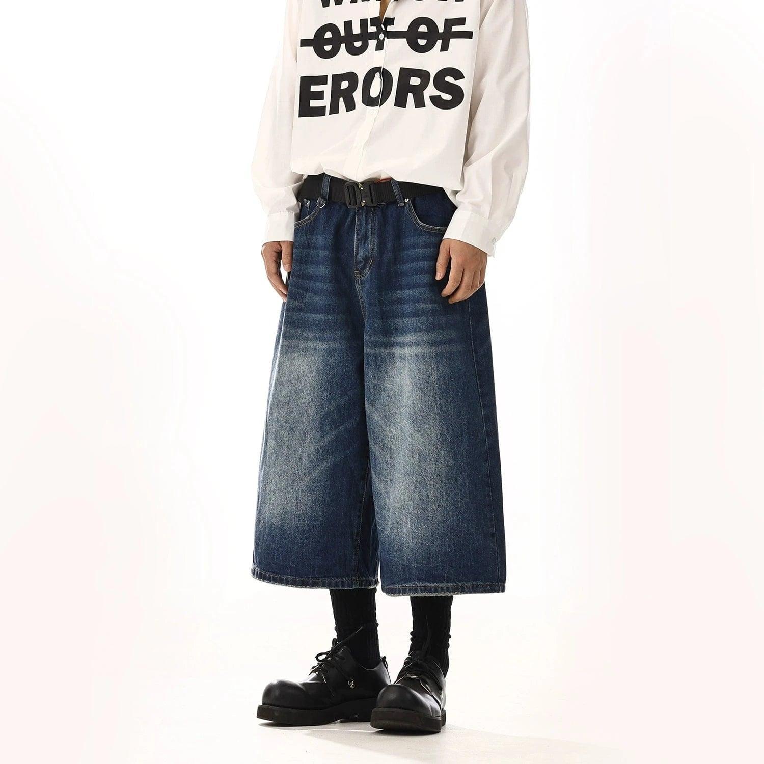 RT No. 13043 LONG DENIM SHORTS Product Image