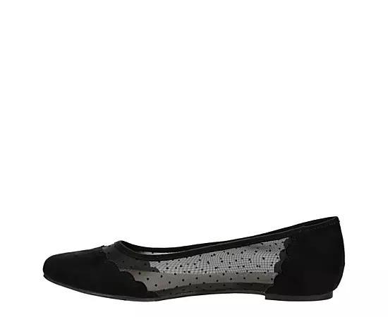 Xappeal Womens Amarie Flat Product Image