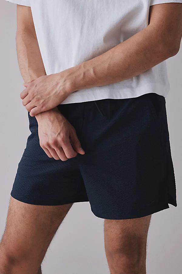 Nike Men's Unlimited Dri-FIT 5" Unlined Seersucker Versatile Shorts Product Image