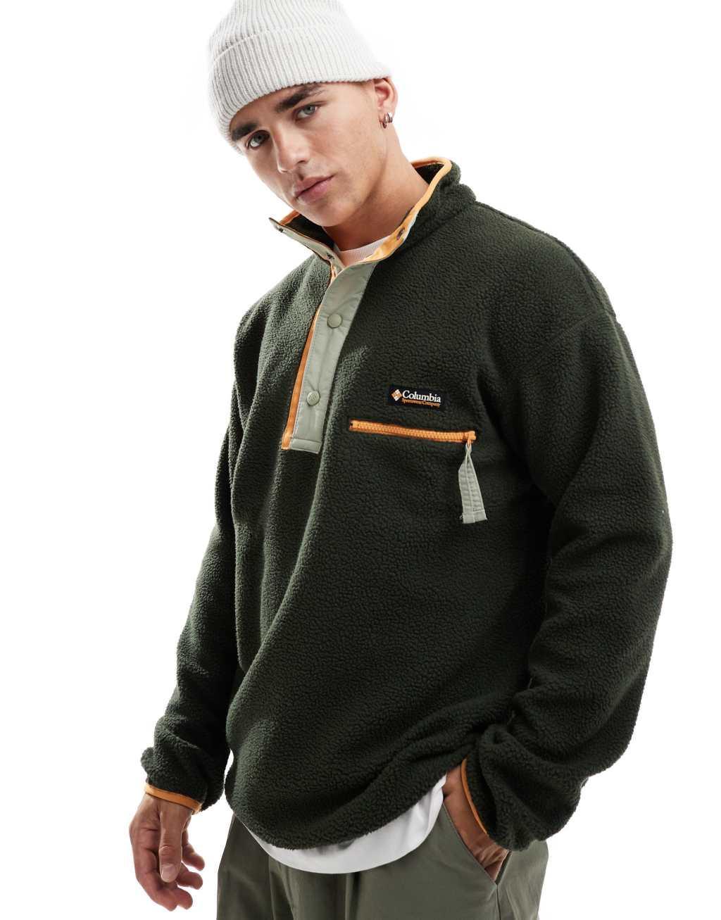 Columbia Helvetia II half snap fleece in green Product Image