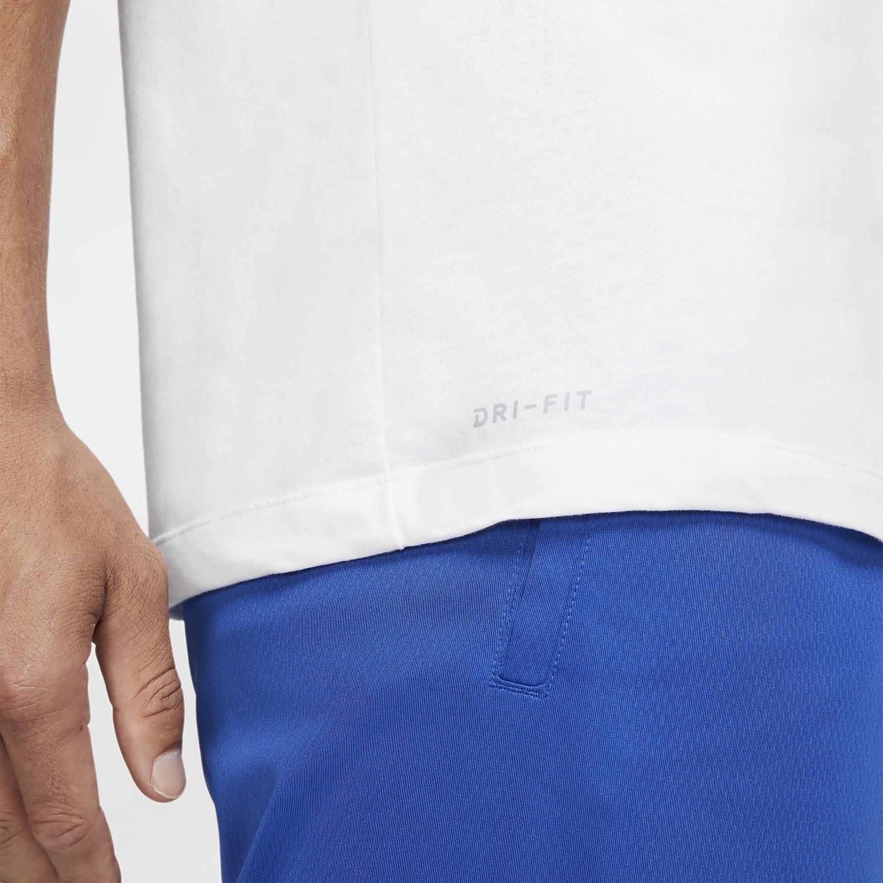 Nike Men's Dri-FIT Fitness T-Shirt Product Image