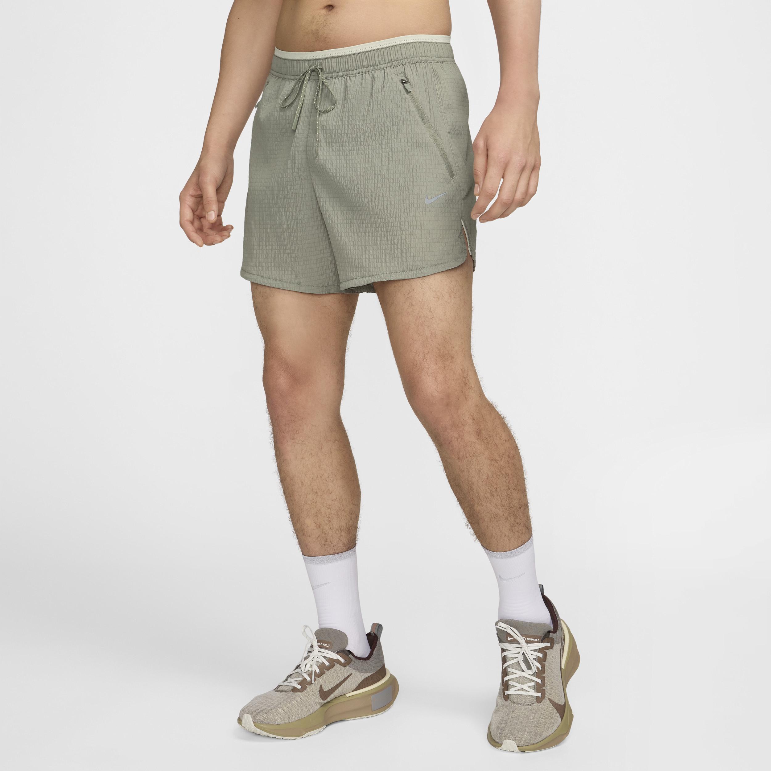 Nike Mens Nike Dri-FIT Run DIV Stride 5 Shorts - Mens Product Image