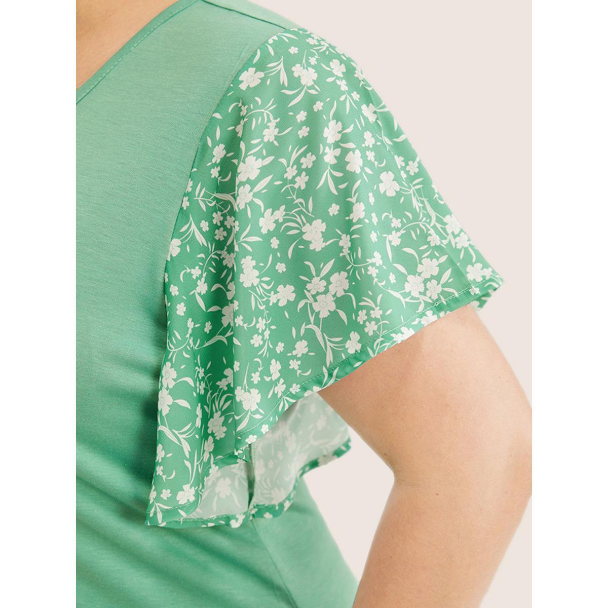Plus Size Ditsy Floral Ruffle Sleeve Round Neck T-Shirt Mint Women Elegant Ditsy Floral Everyday T-shirts BloomChic 18-20/2X Product Image