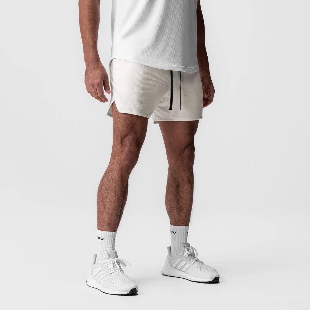 0993. AeroSilver® 5" Linerless Short - Ivory Cream Male Product Image