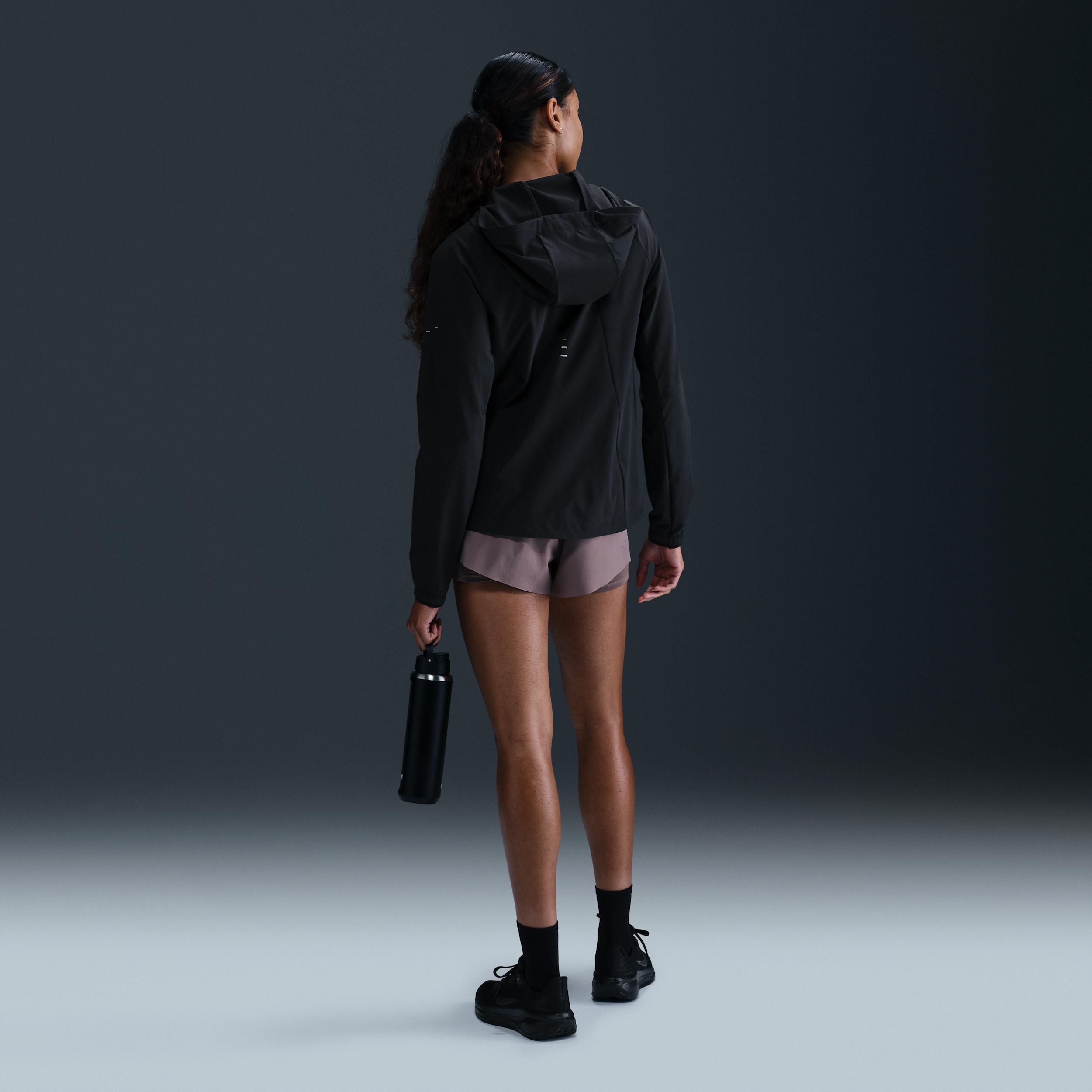 Nike Women's Swift Repel Packable Running Jacket Product Image