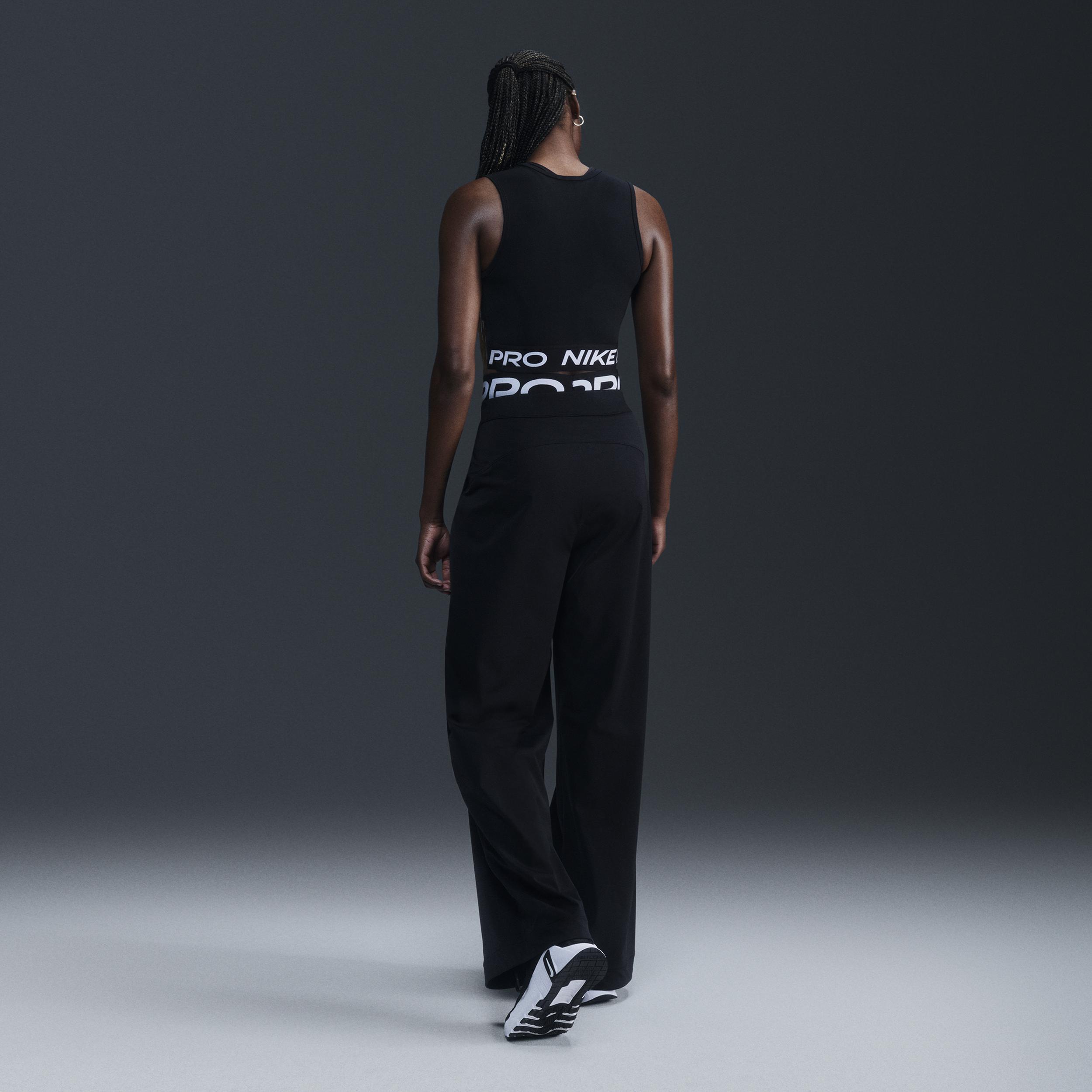 Nike Women's Bliss Dri-FIT Trousers Product Image