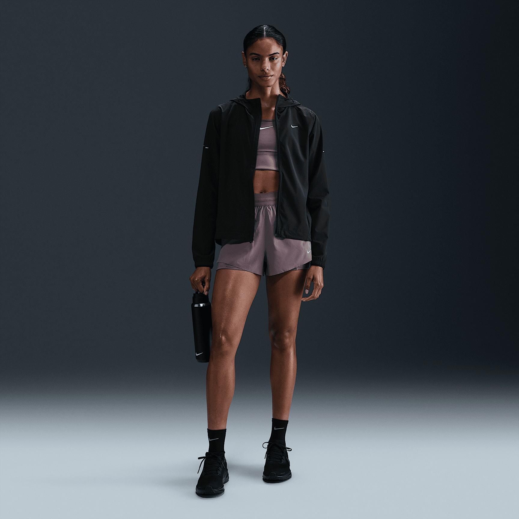 Nike Swift Women's Repel Packable Running Jacket Product Image