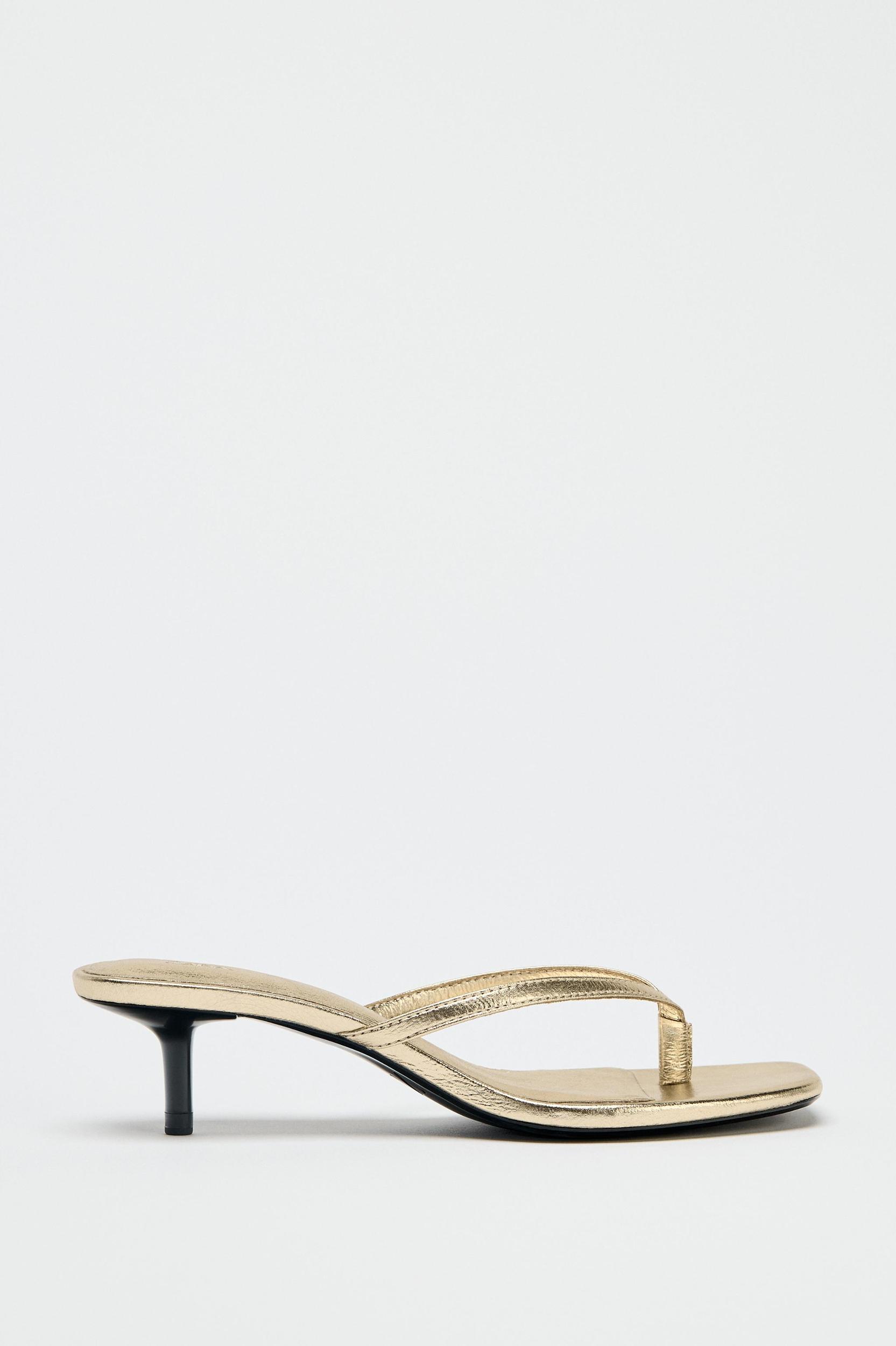 METALLIC EFFECT KITTEN SANDALS Product Image