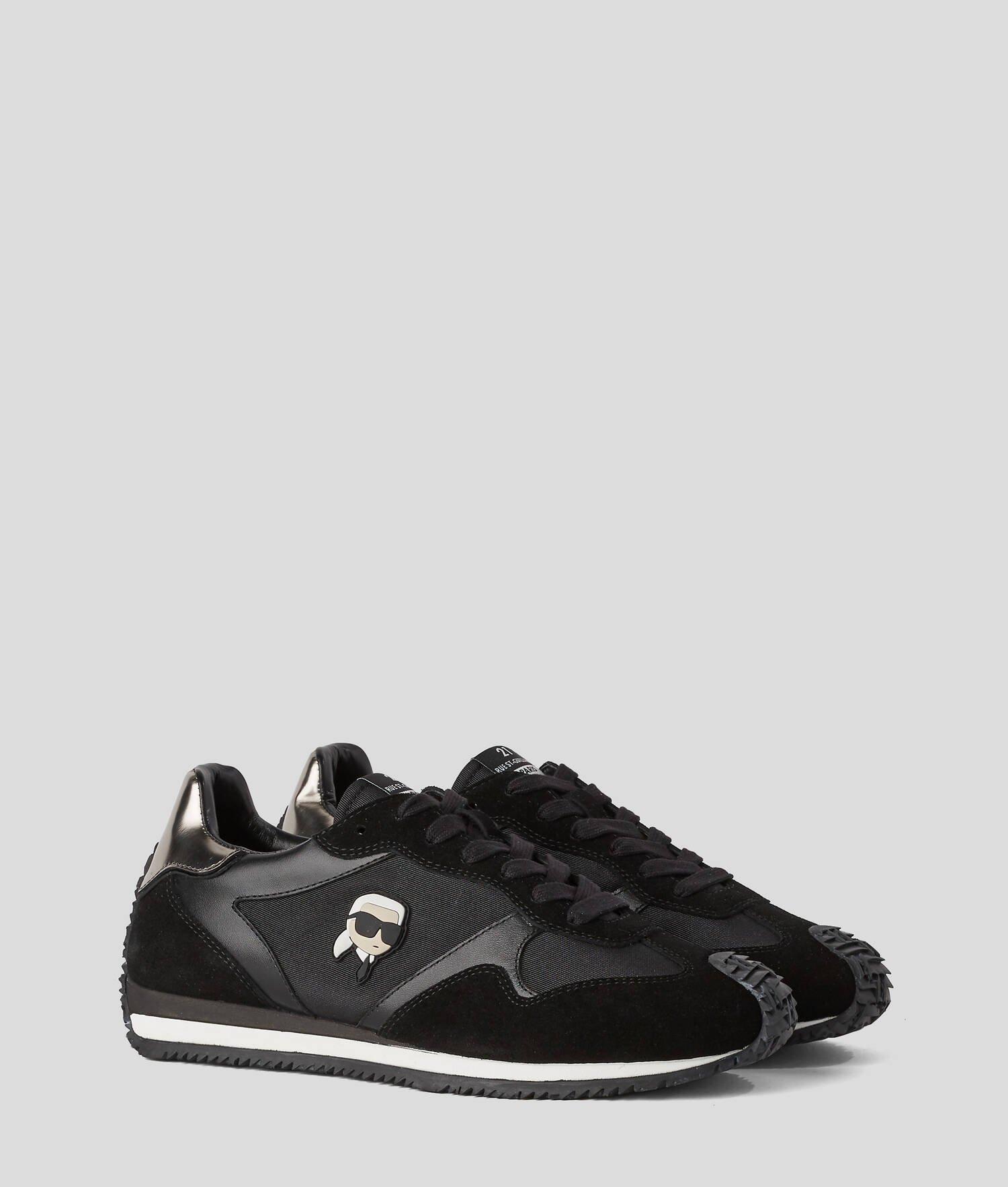 IKON NFT SNEAKERS Product Image