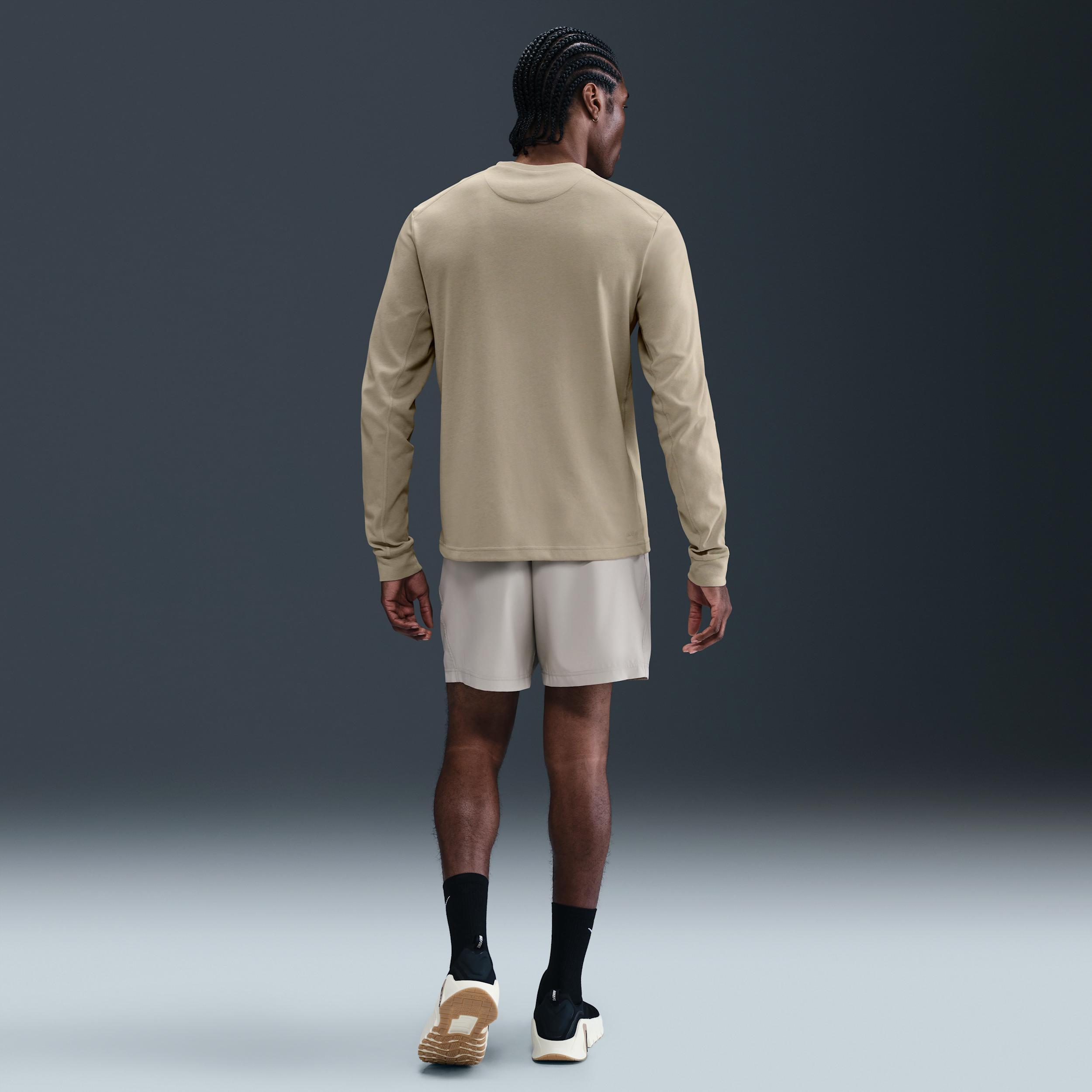 Nike Primary Men's Dri-FIT Long-Sleeve Versatile Top Product Image