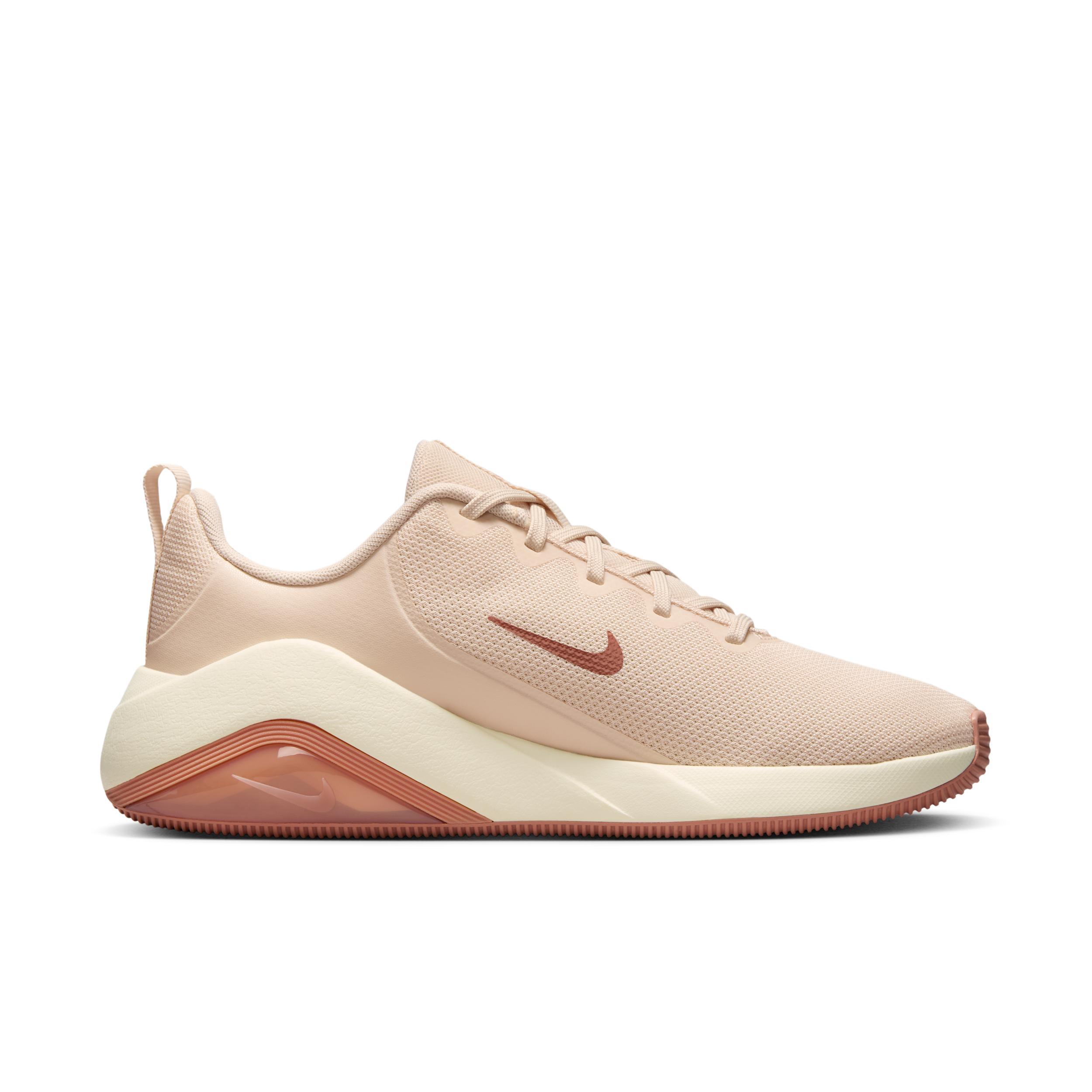 Nike Women's Bella 7 Workout Shoes Product Image