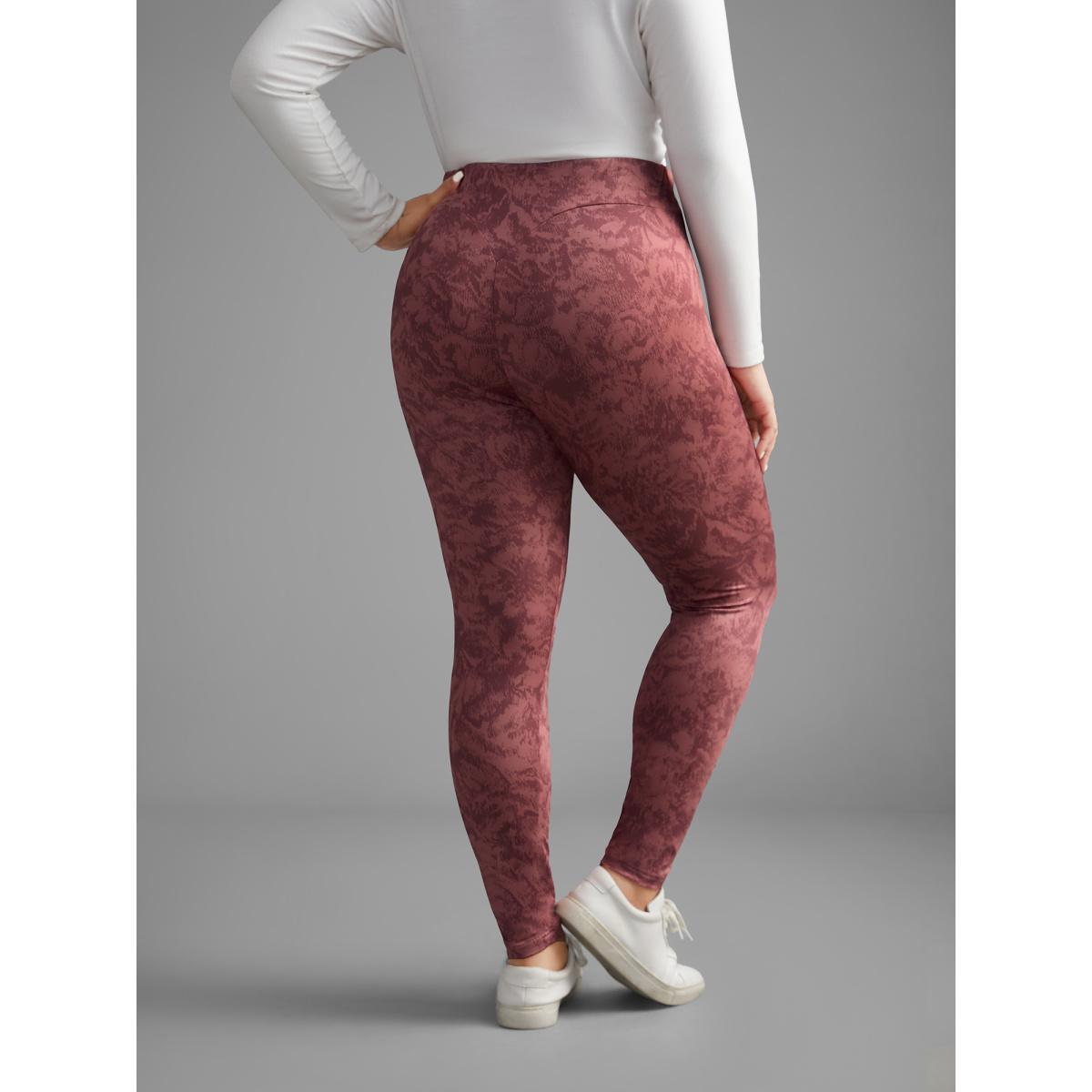 Plus Size Textured Mid Rise Skinny Leggings Women Rouge Elegant High stretch Skinny Mid Rise Everyday Leggings BloomChic 14-16/1X Product Image