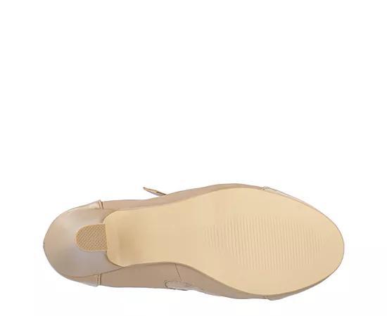 Journee Siri Womens Mary Jane Heels Product Image