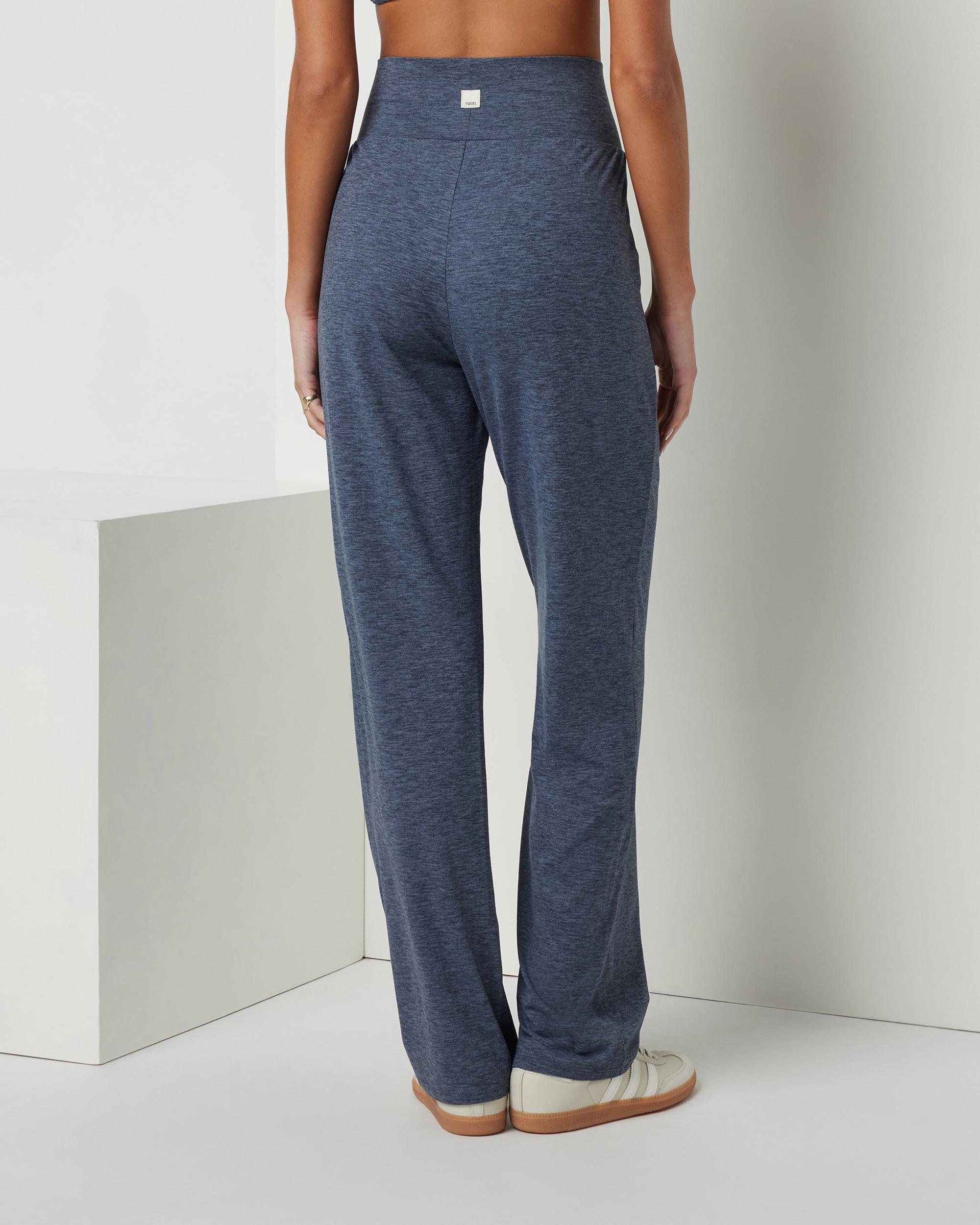 Lux At Ease Straight Product Image