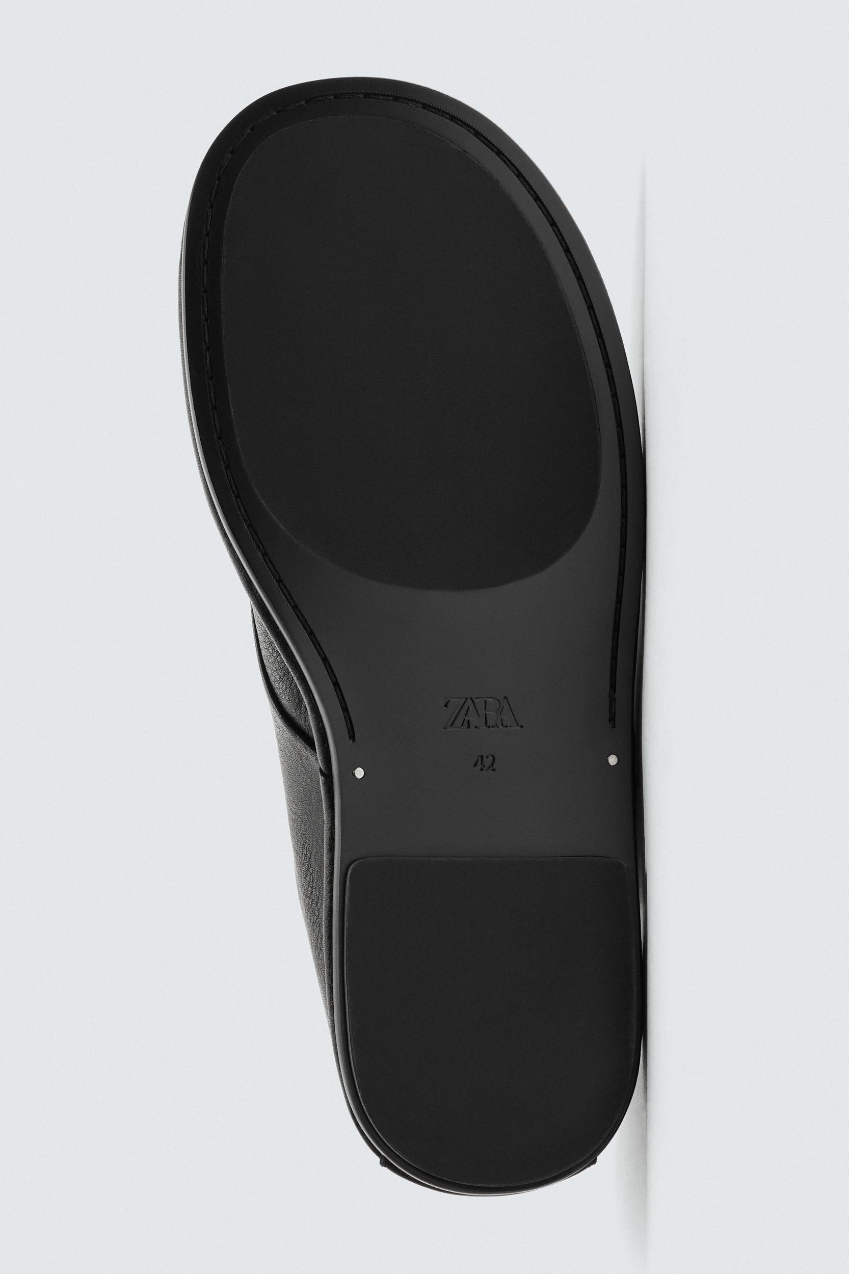 LIMITED EDITION LEATHER SHOES Product Image