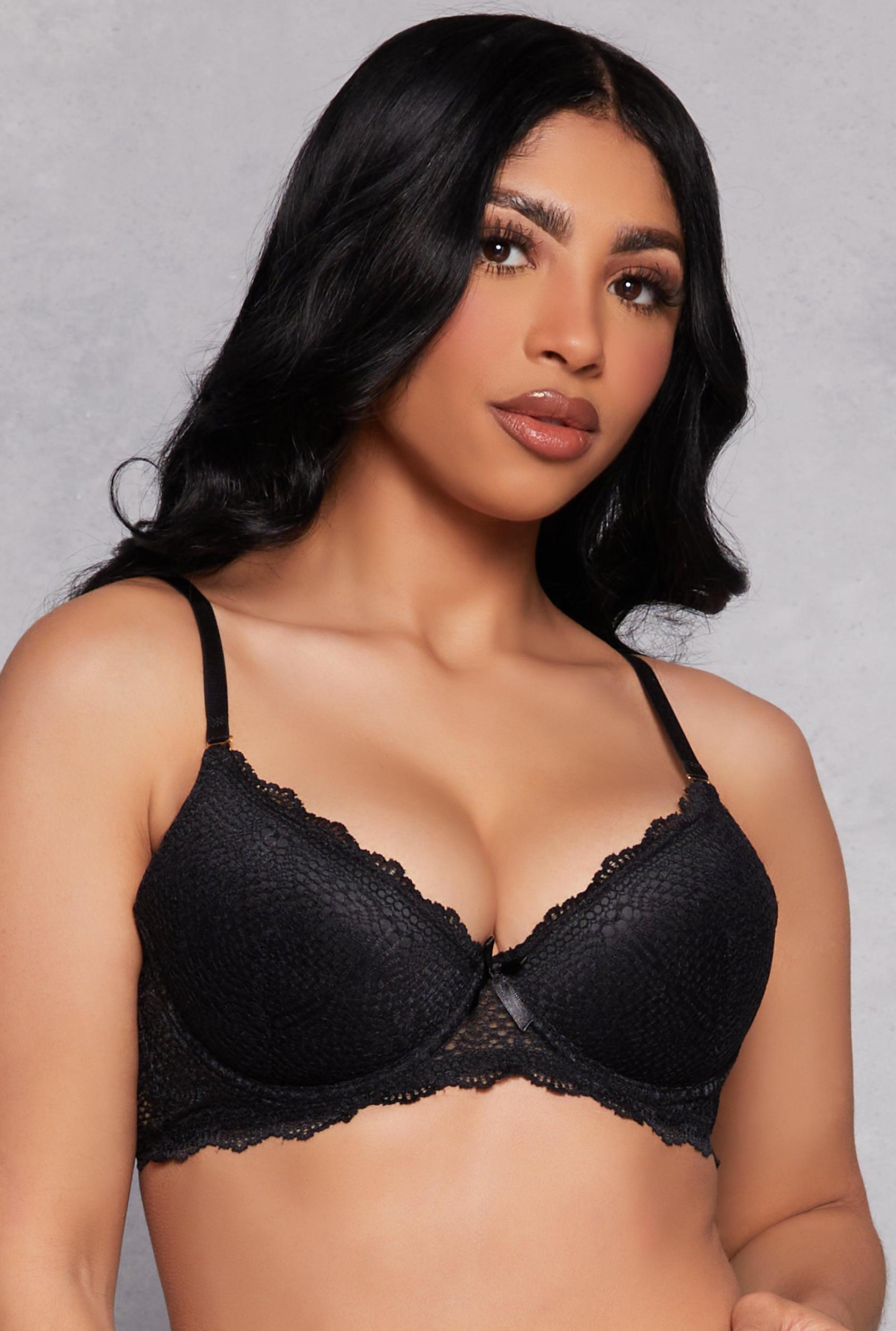Womens Scalloped Trim Lace Plunge Bra Product Image