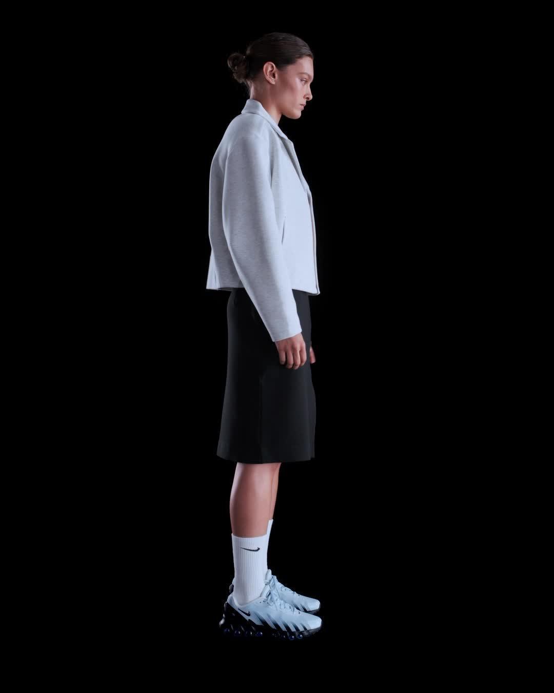 Nike Sportswear Tech Fleece Women's Midi Skirt Product Image