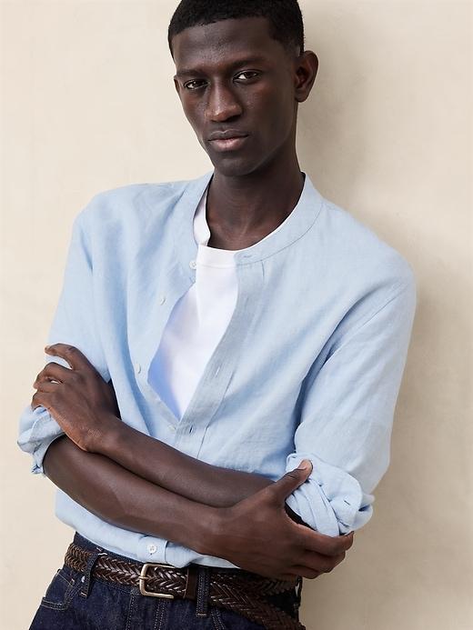 Castello Linen Banded-Collar Shirt Product Image