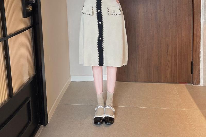Long-Sleeve V-Neck Contrast Trim Button Sheath Knit Dress Product Image
