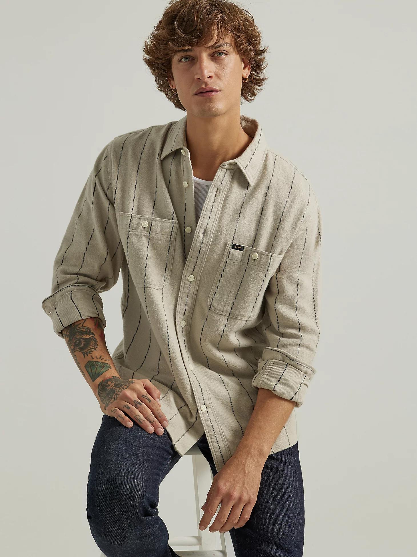 Men's Relaxed Fit 2.0 Worker Shirt | Men's Tops & Tees | Lee® Product Image