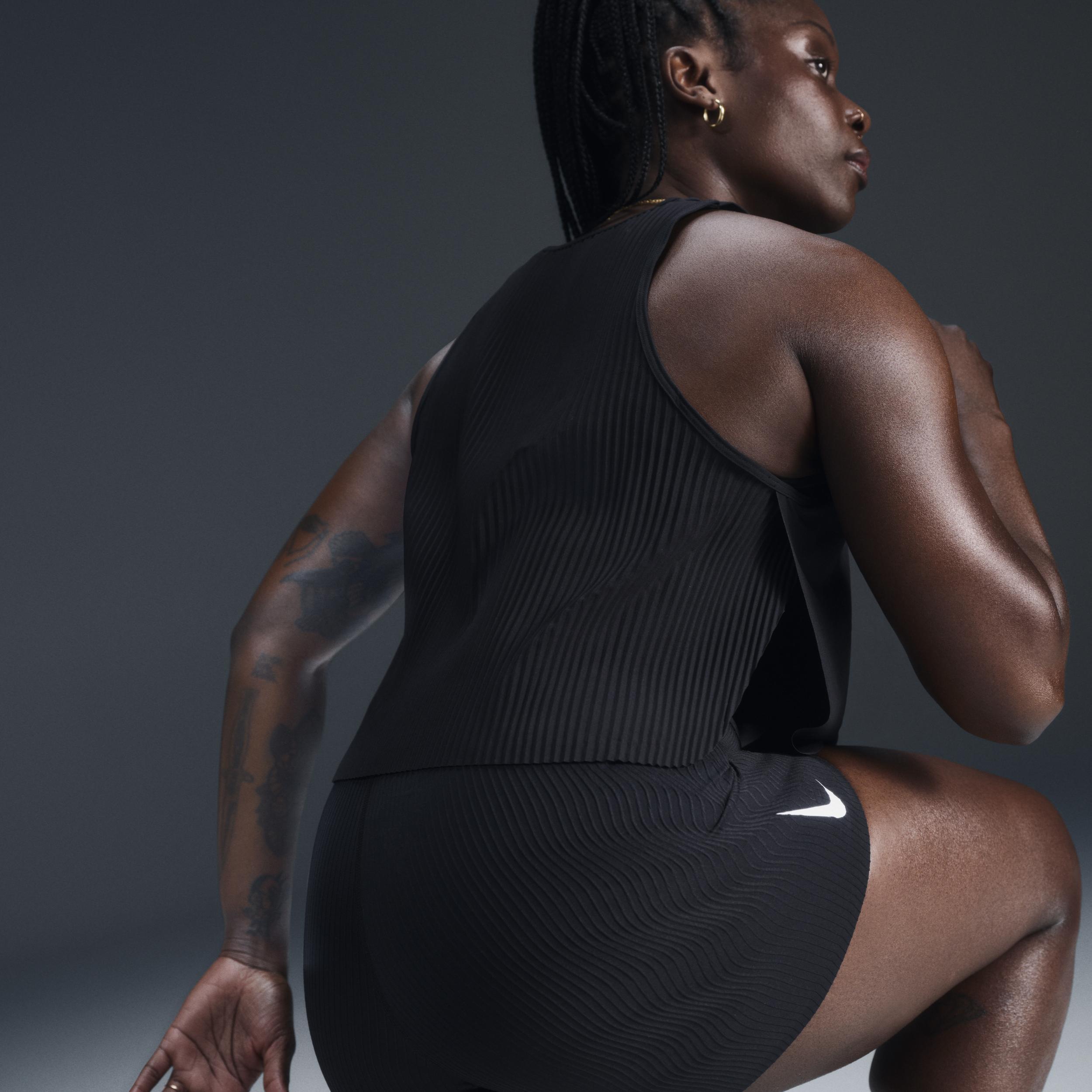 Nike Women's AeroSwift Dri-FIT ADV Cropped Running Tank Top Product Image