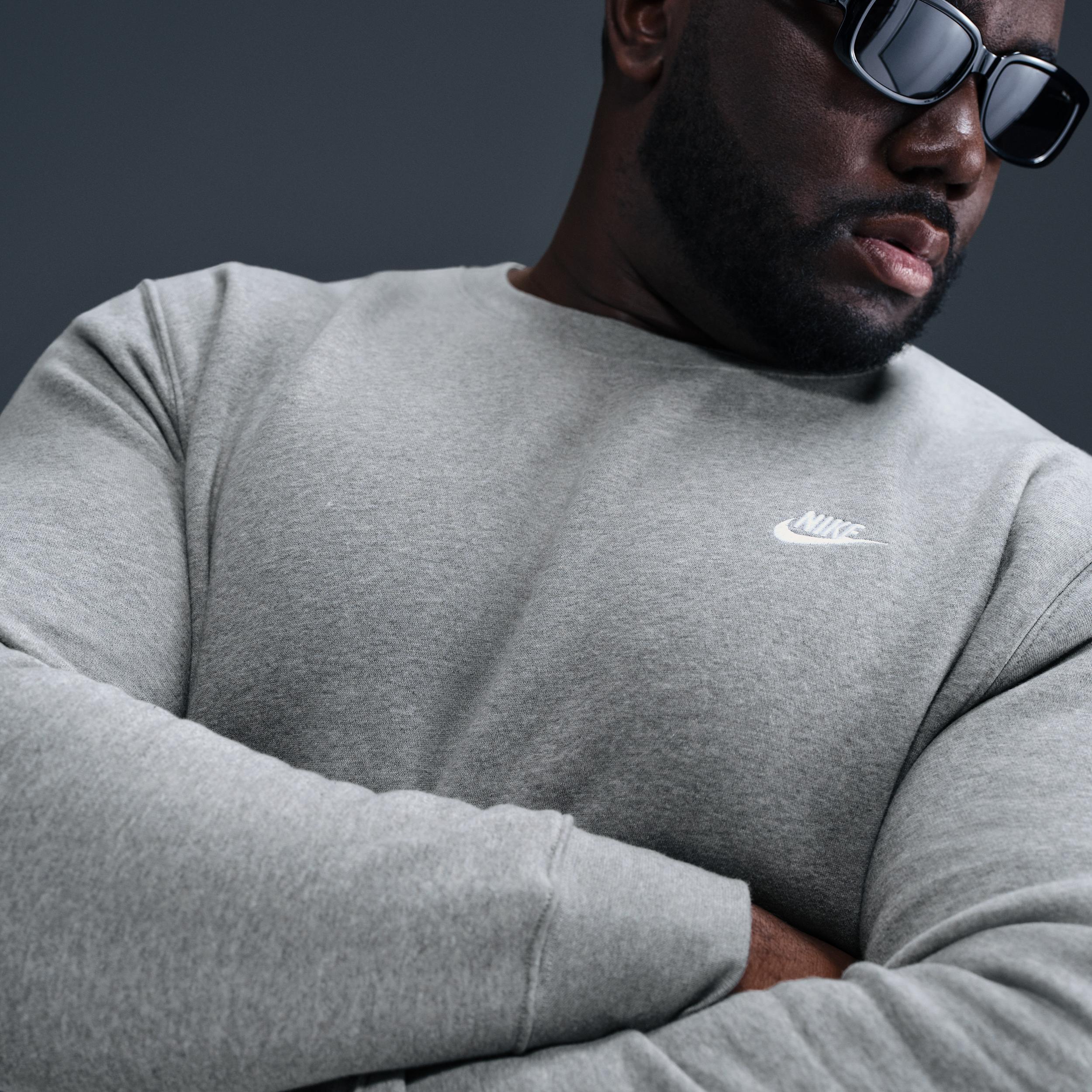Nike Men's Club Fleece Crew Product Image
