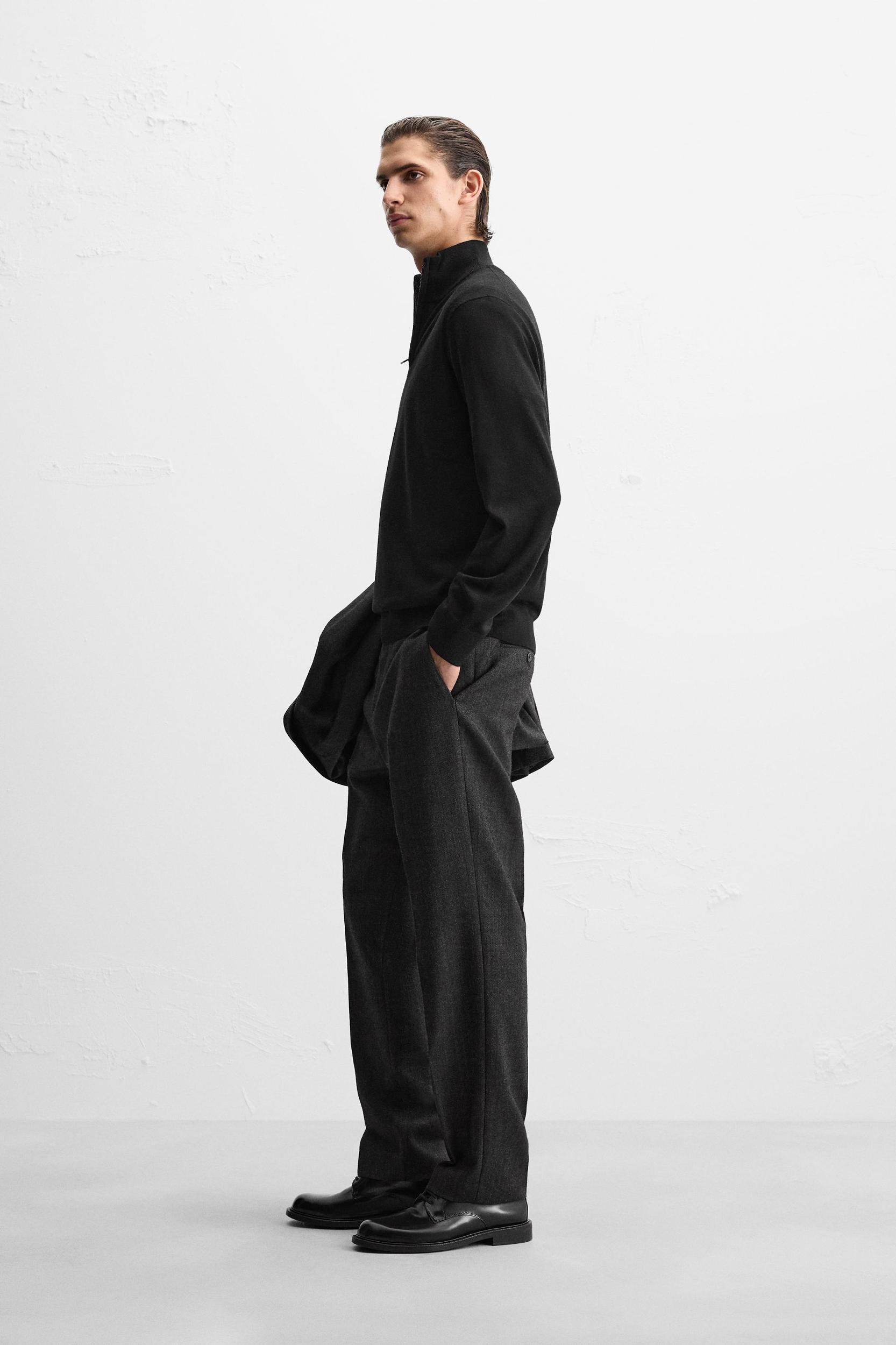 100% WOOL QUARTER ZIP SWEATER Product Image
