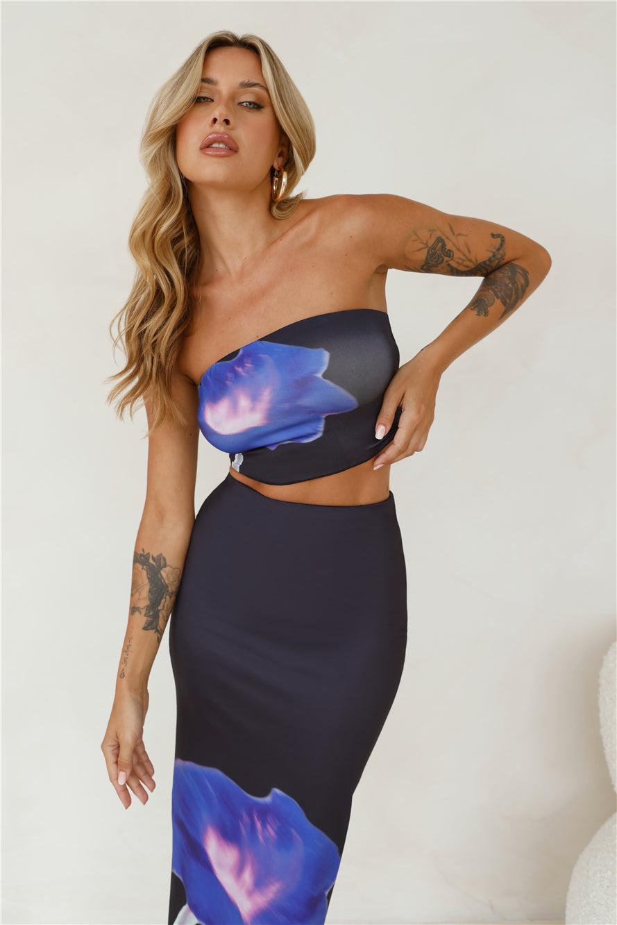 Pansies Bouquet Crop Top Black Product Image