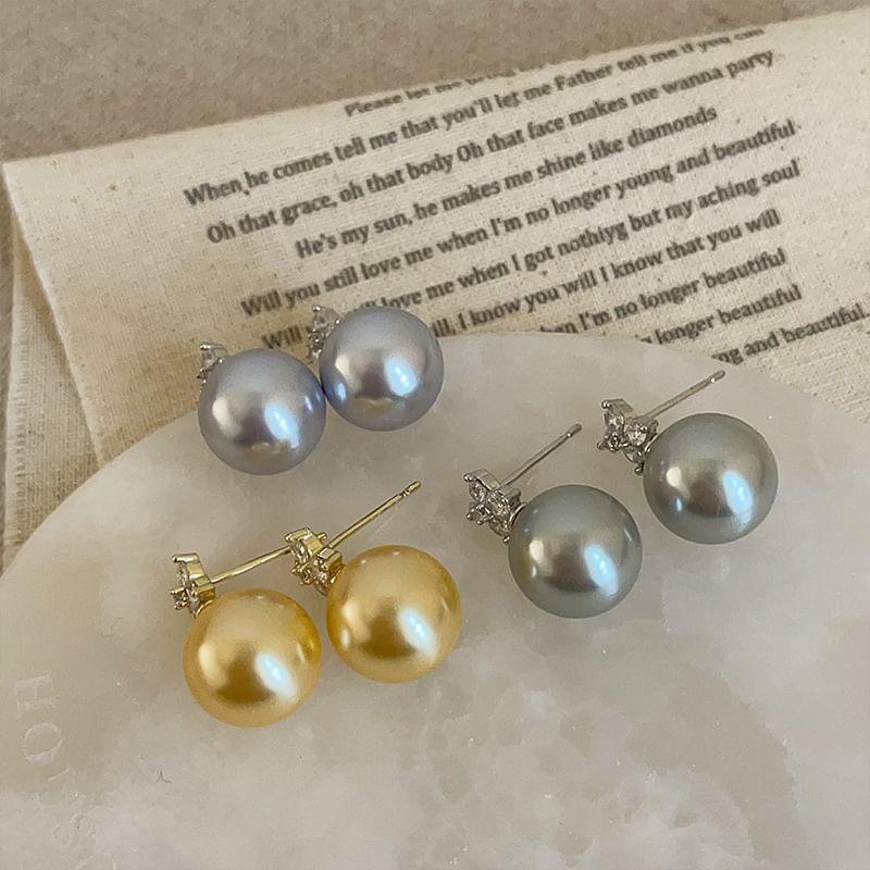 Rhinestone Faux Pearl Stud Earring Product Image