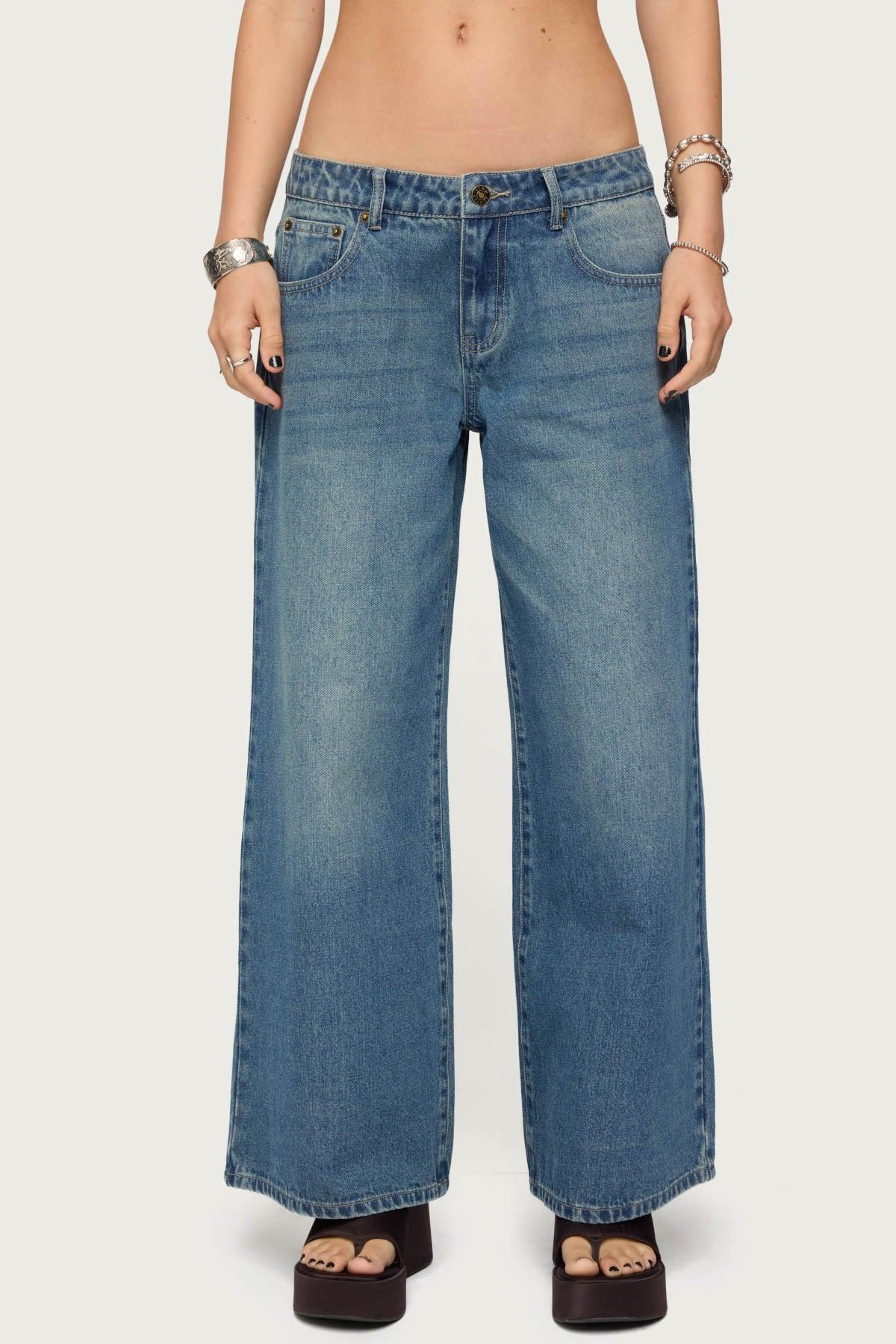 Petite Vyxen Vintage Washed Low Rise Jeans Product Image