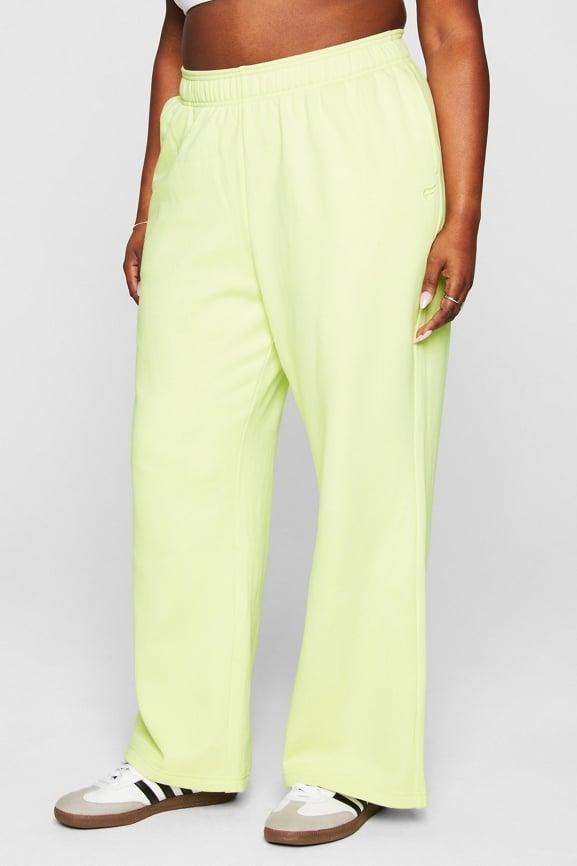 Cozy Fleece Wide Leg Sweatpant Product Image