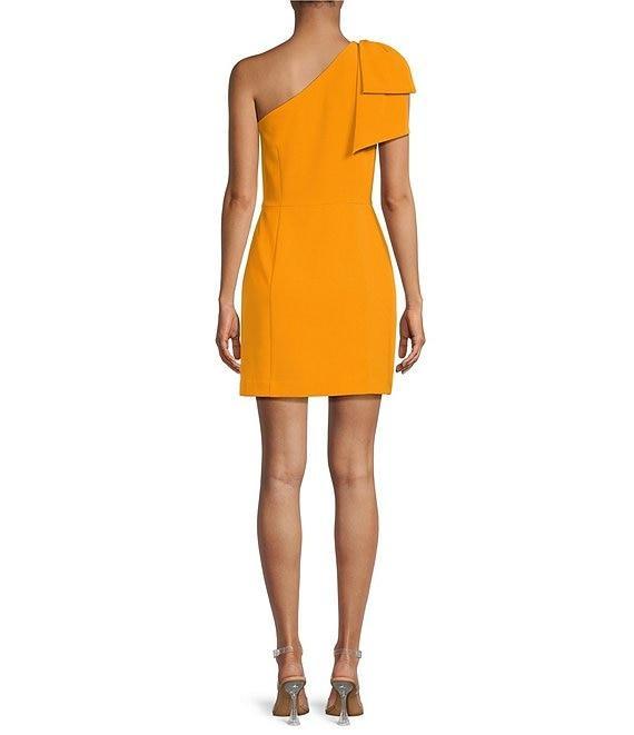 Gianni Bini Deliah One Bow Shoulder Sleeveless Sheath Crepe Mini Dress Product Image