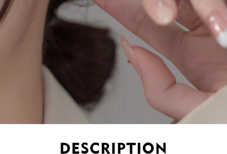 925 Sterling Silver Rabbit Stud Earring Product Image