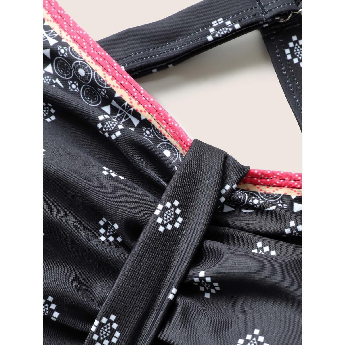 Plus Size Bandana Print Ruched Contrast Trim Swim Top Women's Swimwear Black Beach Non High stretch Bodycon Heart neckline Curve Swim Tops BloomChic 18-20/2X Product Image
