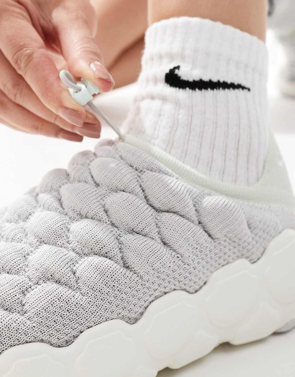 Nike limitless Haven unisex flyknit slip on sneakers Product Image