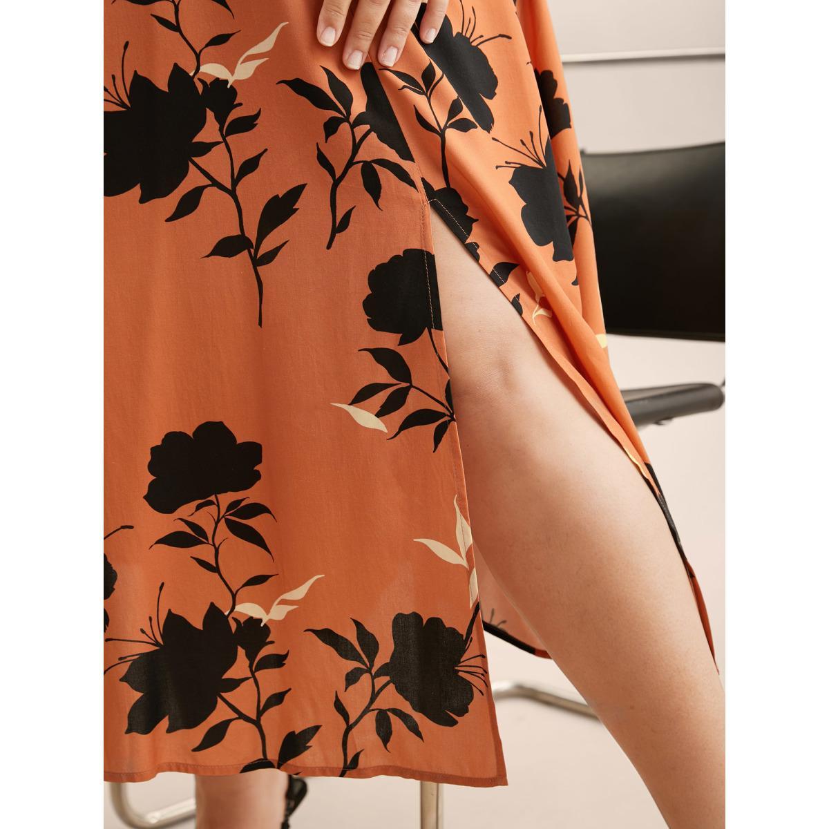 Plus Size Silhouette Floral Print Lantern Sleeve Slit Hem Dress Coral Women Elegant Slit Round Neck Long Sleeve Curvy BloomChic 14-16/1X Product Image