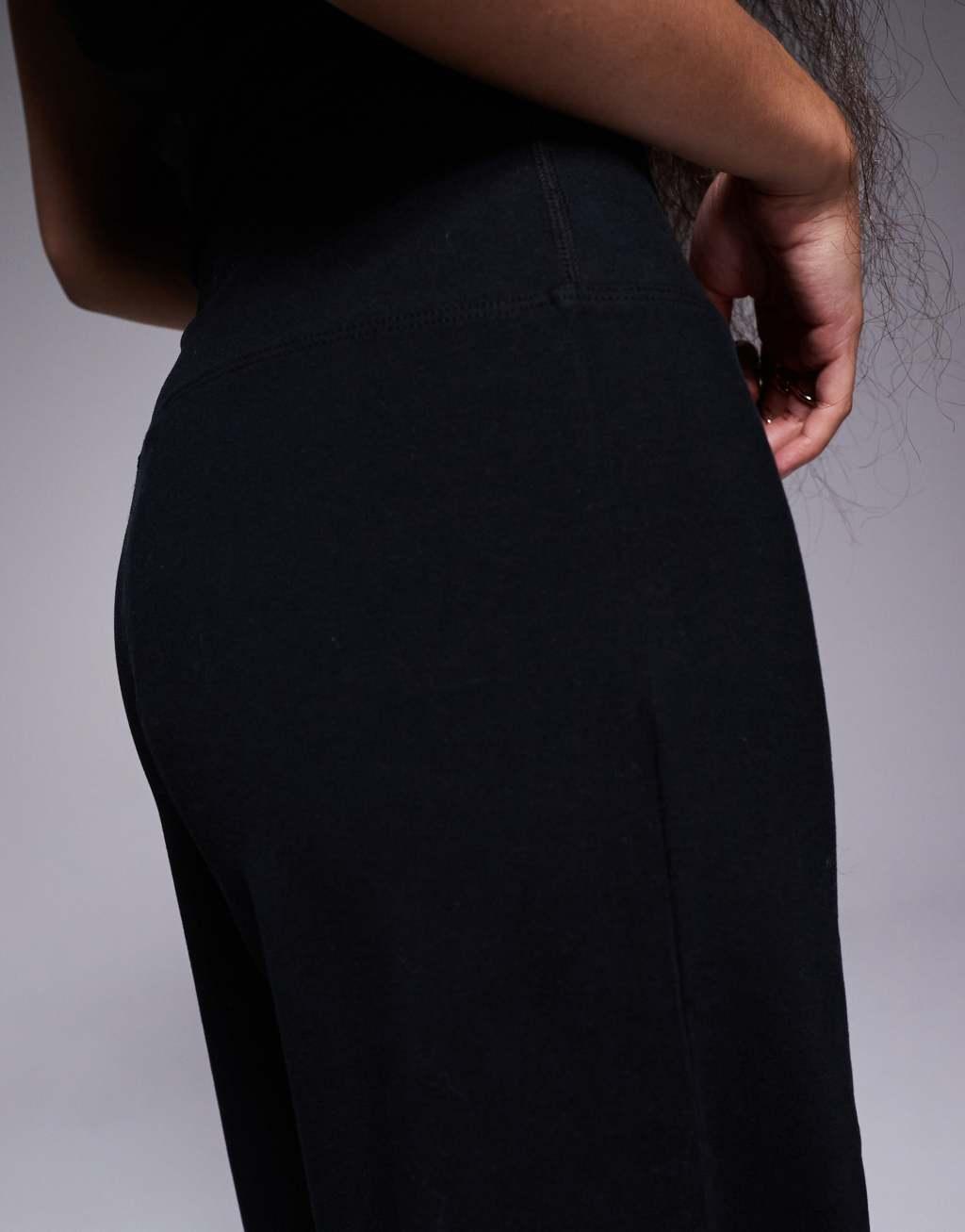 4505 Petite Icon soft touch dance pants in black  Product Image