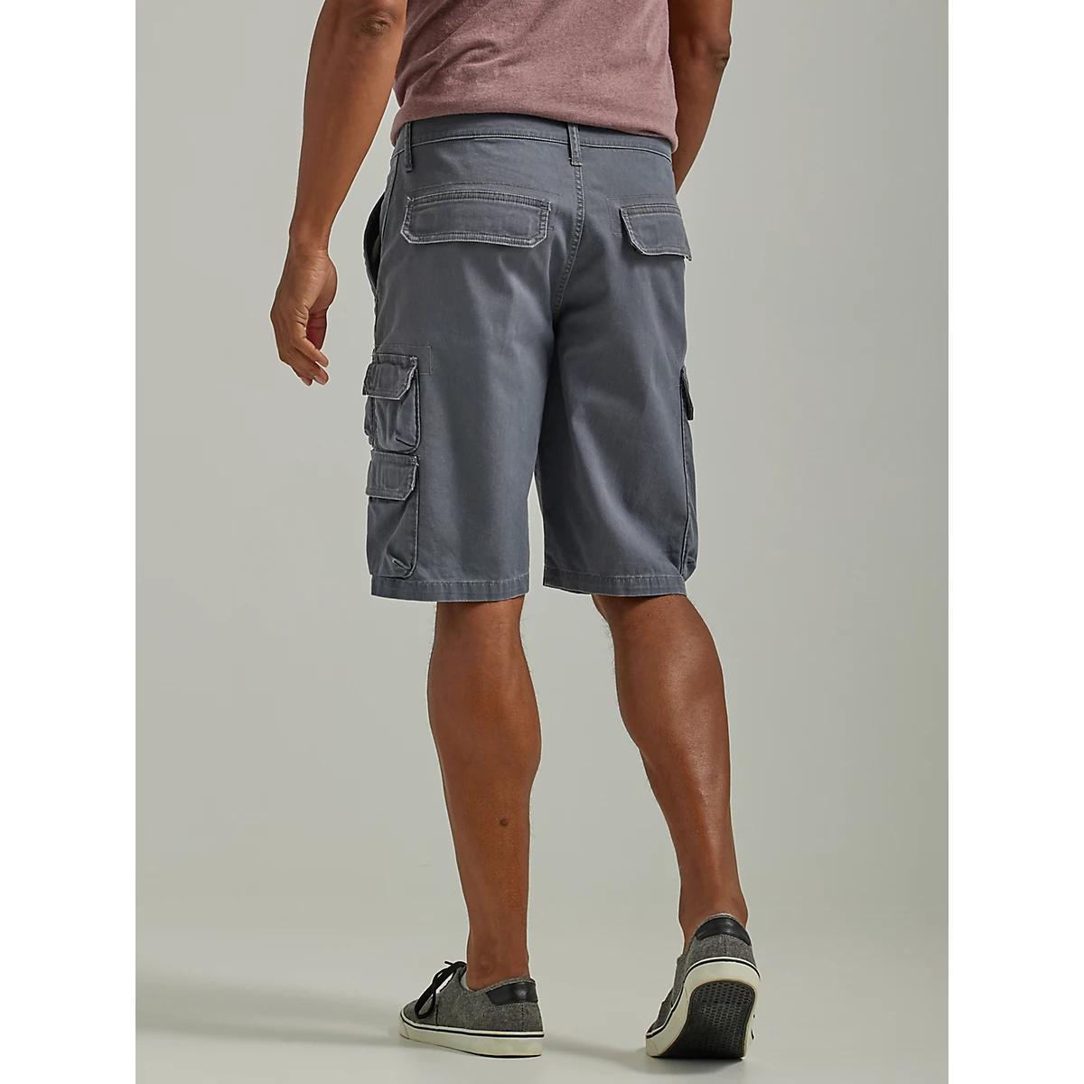 Wrangler® Men's Five Star Premium Stacked Cargo Short in Pewter Product Image