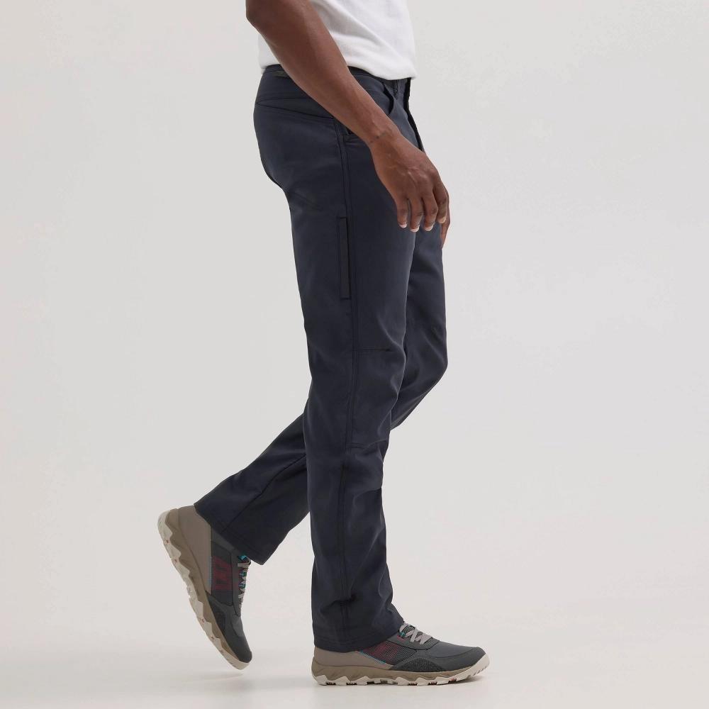 Wranglers Mens ATG Straight Fit Fleece Lined 5-Pocket Pants - Jet Black 34x32 Product Image